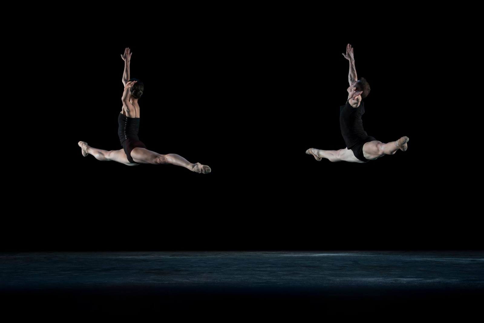 White Darkness Nacho Duato Les Ballets de Monte-Carlo